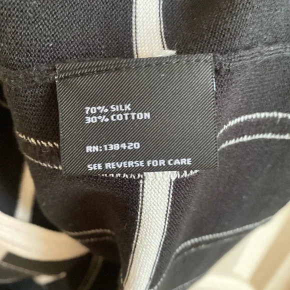 Carlisle like new cardigan zip front sweater - Picture 4 of 5